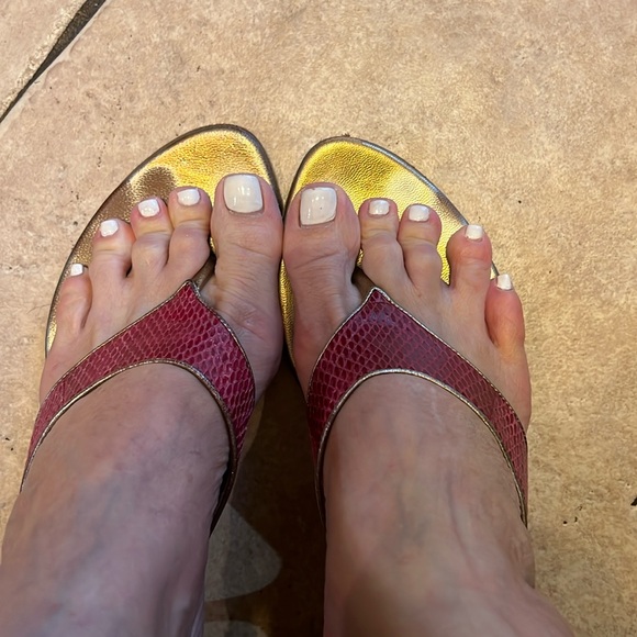 Gucci red slide sandals - Picture 1 of 8